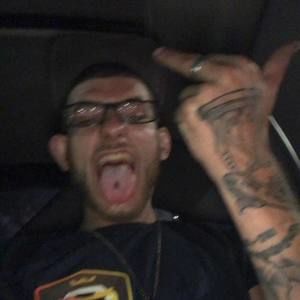 Meet your Posher, Nic